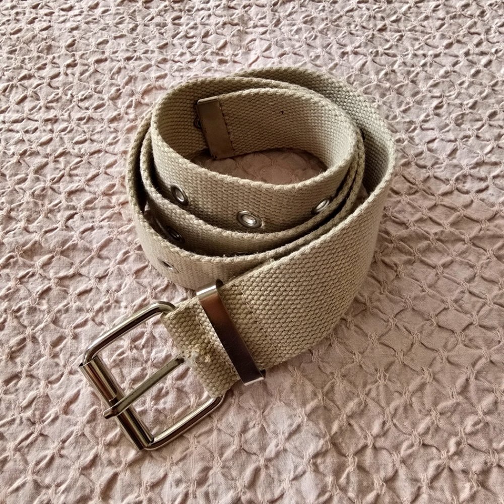 Charlotte Russe Women's Tan Canvas Cotton Belt Size S/P